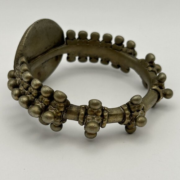 Vintage Brass Yemeni Cuff Bracelet Sunburst Heavy 7.3 oz 2.5” Interior Diameter - Picture 4 of 12